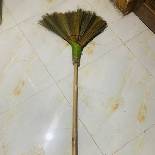 Chổi cán tre, Chổi đót cán dài