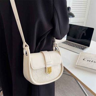 TÚI XÁCH NỮ CAO CẤP ĐEO CHÉO ĐEO VAI NỮ THỜI TRANG HÀN QUỐC BÁN NGUYỆT VIỀN NỔI TINH TẾ - TRÙM SỈ VN