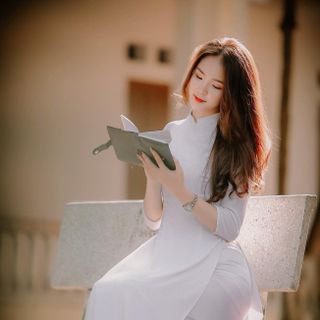 sỉ buôn áo dài trắng sinh viên 4 tà và 2 tà chuẩn đep - giá tận xưởng may