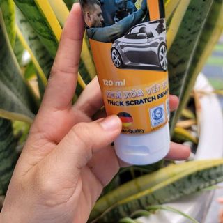 Kem xoá vết xước xe Sprayking an toàn cho bề mặt
