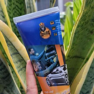 Kem xoá vết xước xe Sprayking an toàn cho bề mặt