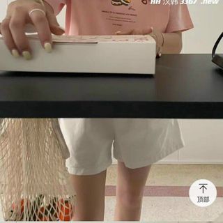 Áo thun nữ cổ tròn tay ngắn form rộng vải thun cotton dày dặn dễ thương bán chạy thời trang hot hit xịn sò giá gốc tận xưởng hàng sẵn số lượng lớn