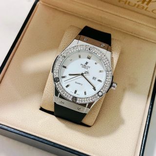 Đồng hồ hublotss nam day cao su mới