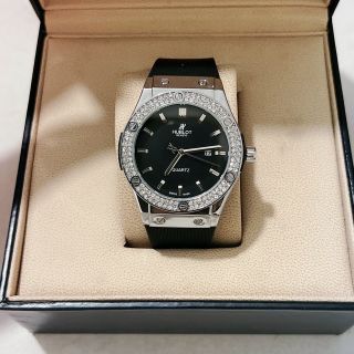 Đồng hồ hublotss nam day cao su mới