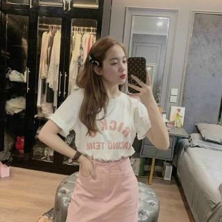 Áo thun nữ cổ tròn tay ngắn form vừa vải thun cotton dày dặn phong cách thời trang bán chạy hot hit xịn sò giá gốc tận xưởng hàng sẵn số lượng lớn