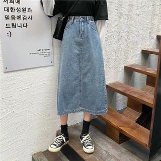 Chân váy jean dáng midi xẻ tà cá tính
