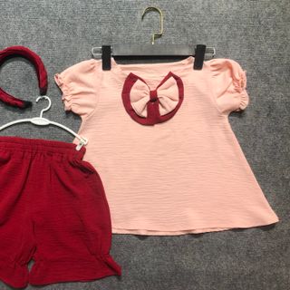 Sét đũi bé gái tặng bờm