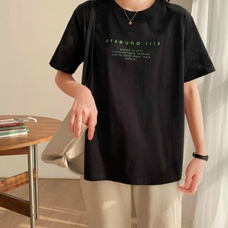 Áo thun nữ cổ tròn tay ngắn form vừa vải thun cotton mát mẻ dày dặn dễ thương thời trang bán hot hit xịn sò giá gốc tận xưởng hàng sẵn số lượng lớn