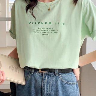 Áo thun nữ cổ tròn tay ngắn form vừa vải thun cotton mát mẻ dày dặn dễ thương thời trang bán hot hit xịn sò giá gốc tận xưởng hàng sẵn số lượng lớn