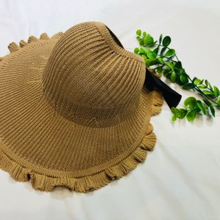 Mũ rộng vành nữ đi biển