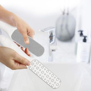 Dụng cụ chà gót chân