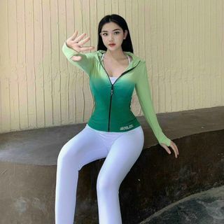 Áo khoác nữ vải dệt loang màu form 65kg size M,L,XL.QCCC
