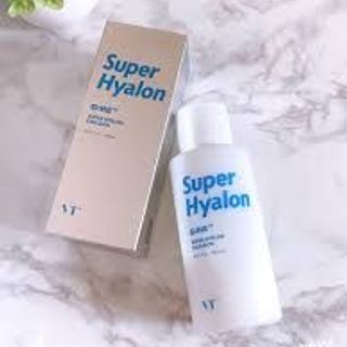 Sữa dưỡng da cấp ẩm VT Super Hyalon 250ml (VT SUPER HYALON EMULSION)