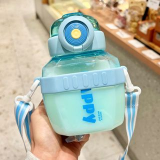 Bình nước Sticker vuông nắp bật cực yêu 700ml
