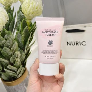 Kem chống nắng nâng tone trắng hồng LOOKS&MEII 50ml