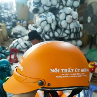 Mũ bảo hiểm in logo - quà tặng dịp 30/4