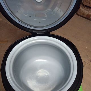 NỒI CƠM ĐIỆN CAO CẤP ARBER NCD1.8LGOLD BẢO HÀNH 12 THÁNG