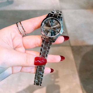 Đồng hồ si mới mặt la mã