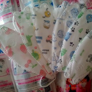 TÚI 10 CHIẾC KHẨU TRANG Y TẾ KF94 TRẺ EM 4D DUY QUÂN