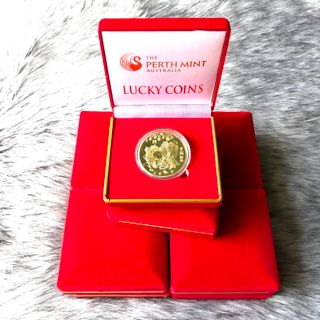 Hộp nhung đựng xu, kích thước: 9cm x 9cm x 3cm - SP000271