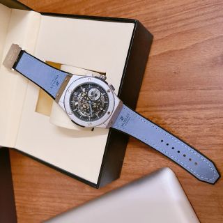Đồng hồ Hublotsl 6 kim mới