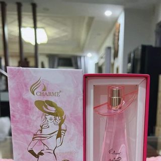 Xịt dưỡng Tóc Charme