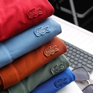Áo thun cotton 4c nam, áo thun nam cao cấp, chất vải cá sấu cotton 4c xịn LOẠI 1. Chất vải đanh ko xù lông. Form áo đứng ko bị nhũn cực đẹp. Logo cá cùng màu cực đẹp - size từ 55kg - 85kg
