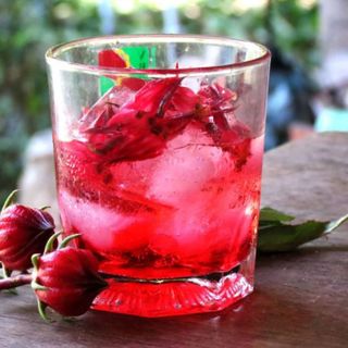 MỨT HOA HỒNG (ATISO ĐỎ NGÂM ĐƯỜNG) ĐÀ LẠT LOẠI 1