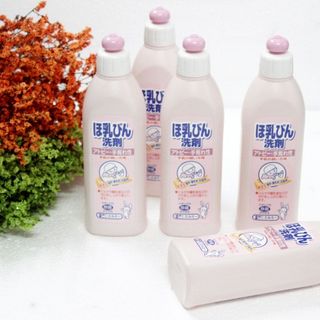 Nước rửa bình sữa KOSE 300ml chiết xuất từ thiên nhiên. Hàng nội địa Nhật Bản