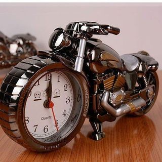 ĐỒNG HỒ ĐỂ BÀN PHÂN KHỐI LỚN ALARM