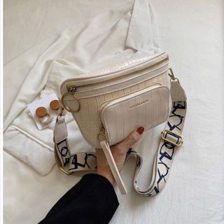 TÚI NỮ BAO TỬ ĐEO CHÉO CAO CẤP DẬP VÂN SIZE 20 T027 - TRÙM SỈ VN
