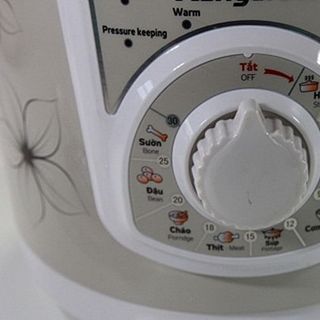 Nồi áp suất điện Kangaroo KG286 hàng chính hãng bảo hành 12 tháng kèm video và ảnh thật