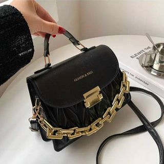 TÚI XÁCH ĐEO CHÉO CAO CẤP DÂY XÍCH ĐỘC LẠ SIZE 22 T101 - TRÙM SỈ VN