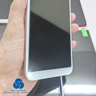 Điện thoại Oppo A83 (4G/64GB)