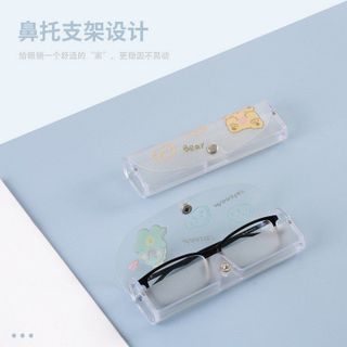 HỘP ĐỰNG KÍNH NHỰA DẺO NÚT BẤM