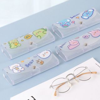 HỘP ĐỰNG KÍNH NHỰA DẺO NÚT BẤM