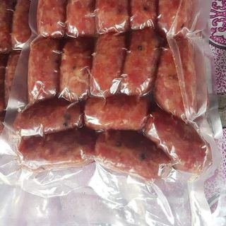 Lạp xưởng tươi