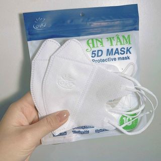 1 THÙNG 100 CHIẾC KHẨU TRANG 5D AN TÂM MÀU TRẮNG