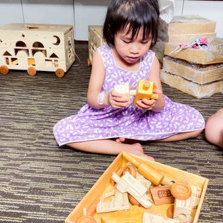 Đồ Chơi Robot Biến Hình Xe Đầu Kéo Gỗ - 5Saokids