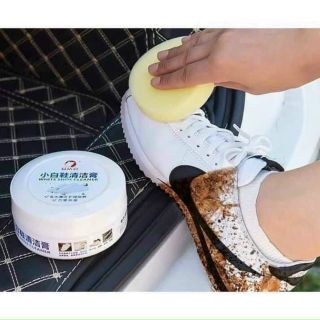 Xi trắng đánh giày