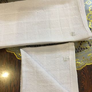 Khăn trắng Mohala chất liệu cotton kích thước 25x25, khăn vuông trắng cao cấp dùng lau đa năng, phục vụ nhà hàng