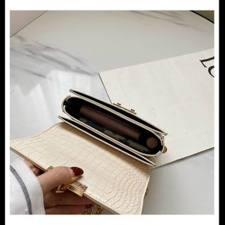 TÚI ĐEO CHÉO/ ĐEO VAI KHOÁ MIU DA RẮN