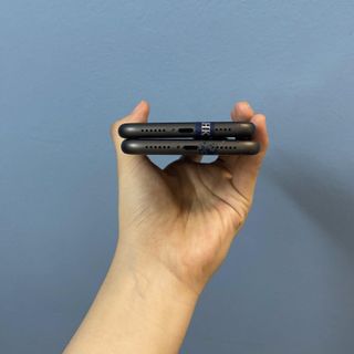iPhone 11 64GB màu đen likenew 99% BẢO HÀNH 1 đổi 1