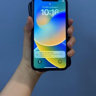 iPhone 11 64GB màu đen likenew 99% BẢO HÀNH 1 đổi 1