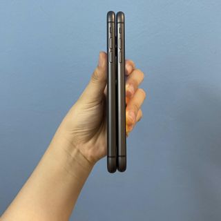 iPhone 11 64GB màu đen likenew 99% BẢO HÀNH 1 đổi 1