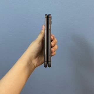 iPhone 11 64GB màu đen likenew 99% BẢO HÀNH 1 đổi 1