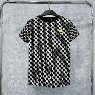 ÁO THUN CỔ TRÒN 07