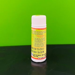 "Dinh dưỡng CHỒI NẨY TƯỢC - VƯỢT LÁ XANH CÂY, biến vàng thành xanh 40ml"