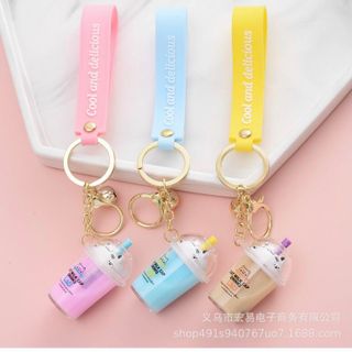 Móc khóa hình ly trà sữa hot trend nhiều màu sắc