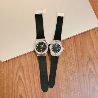 Đồng hồ cặp hublots nam nữ